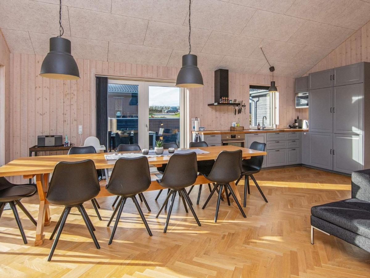 10 Person Holiday Home In Haderslev Exteriör bild