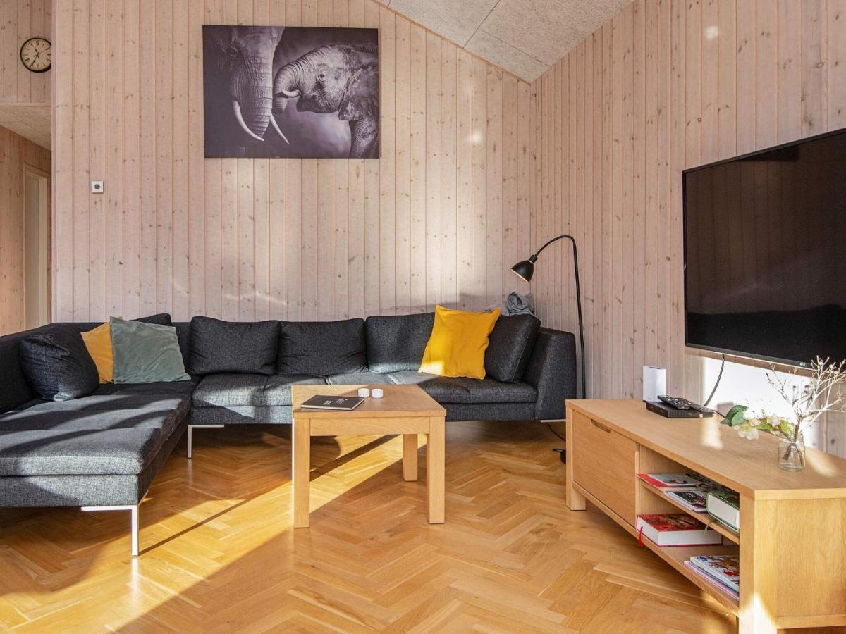 10 Person Holiday Home In Haderslev Exteriör bild