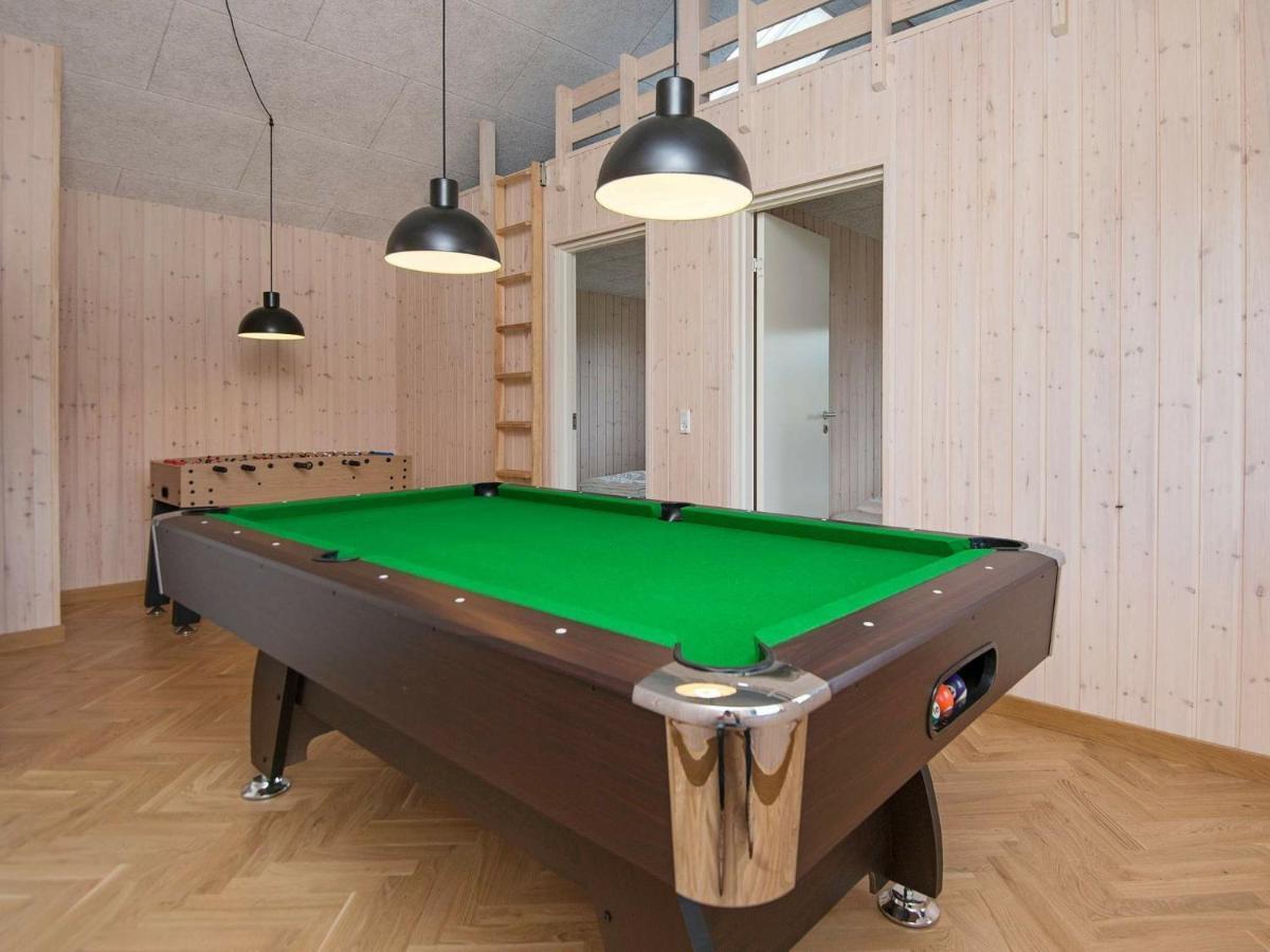 10 Person Holiday Home In Haderslev Exteriör bild