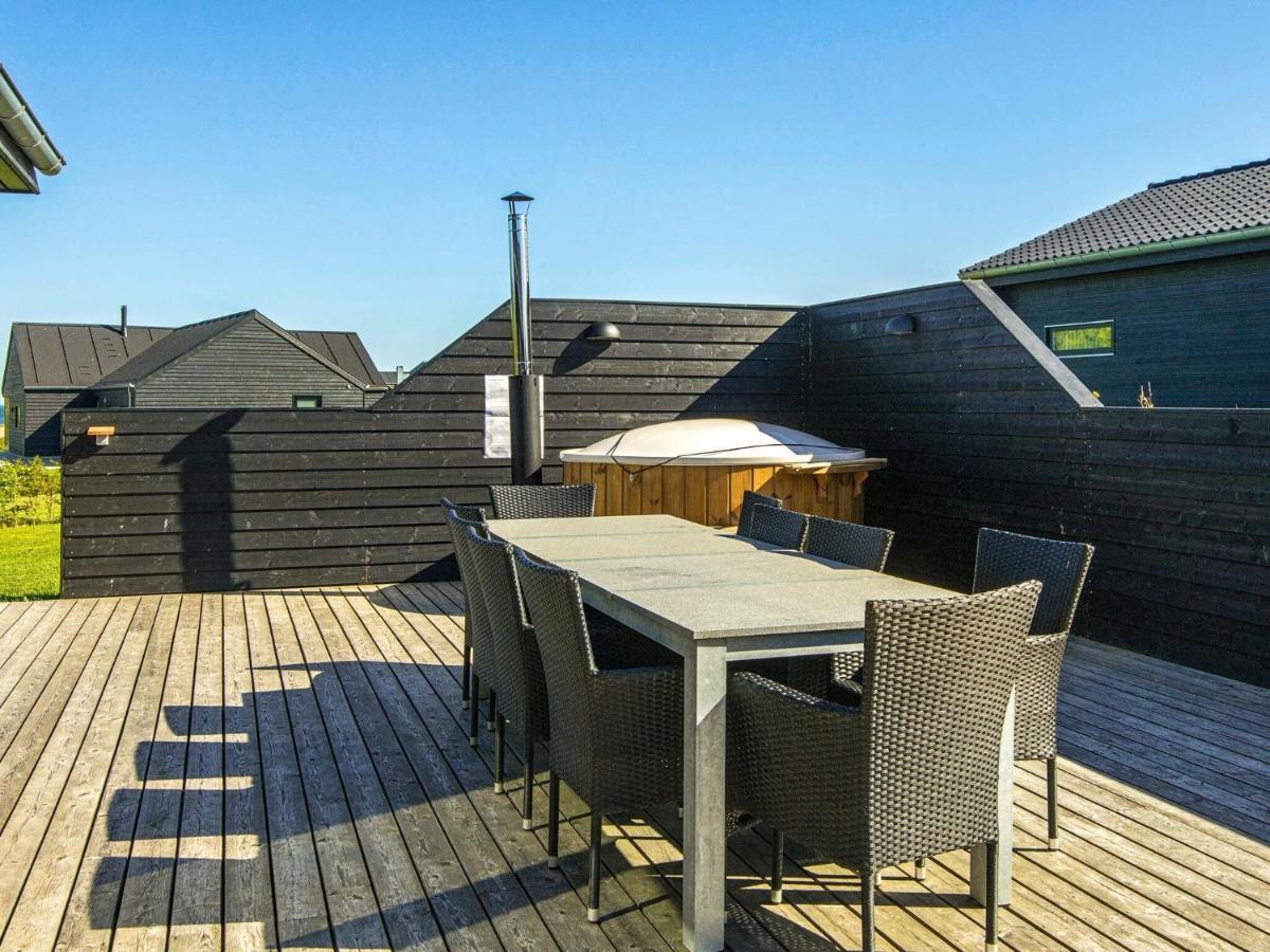 10 Person Holiday Home In Haderslev Exteriör bild